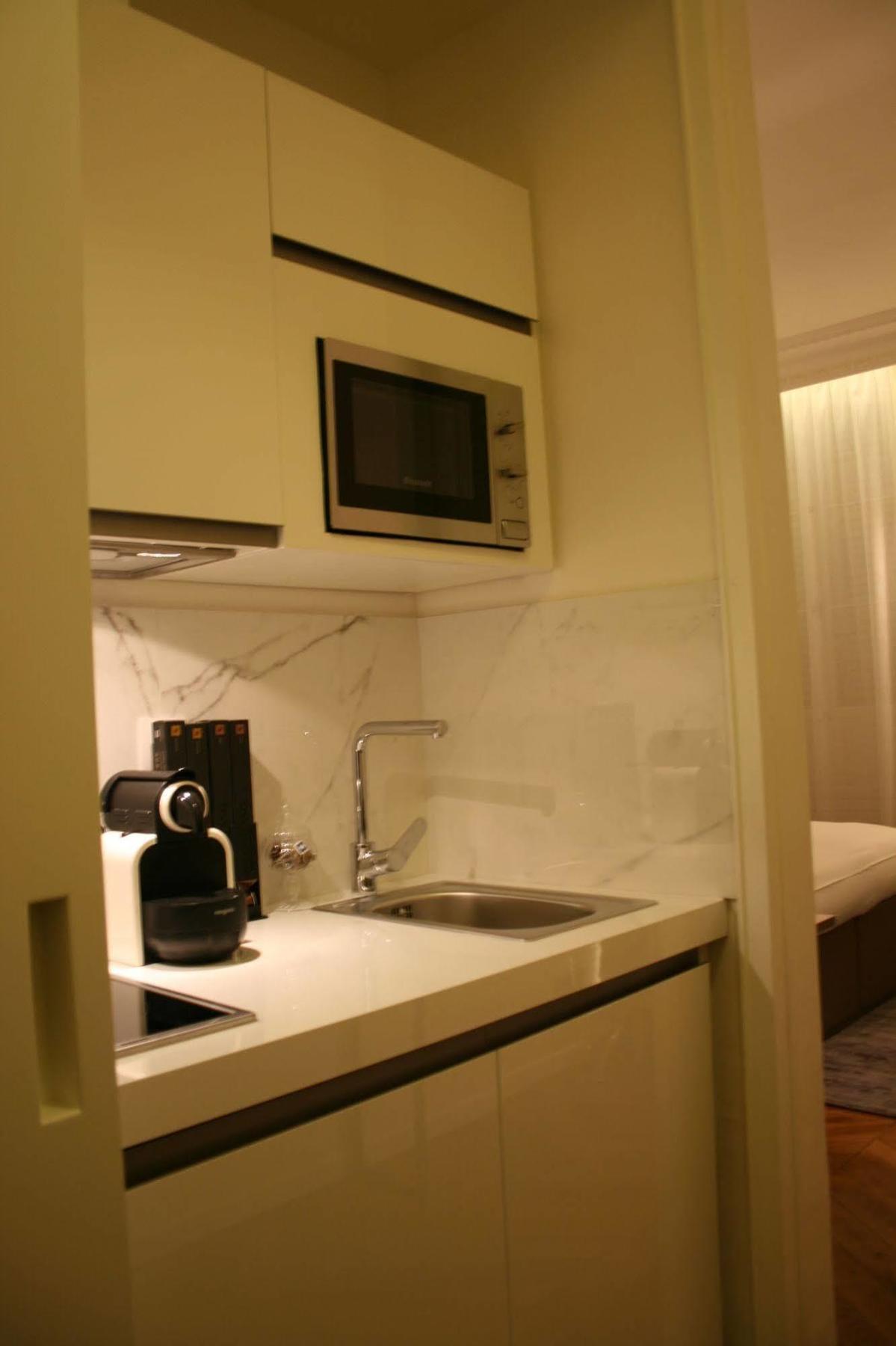 Cirque Deluxe Studio Apartment Paris Exterior photo